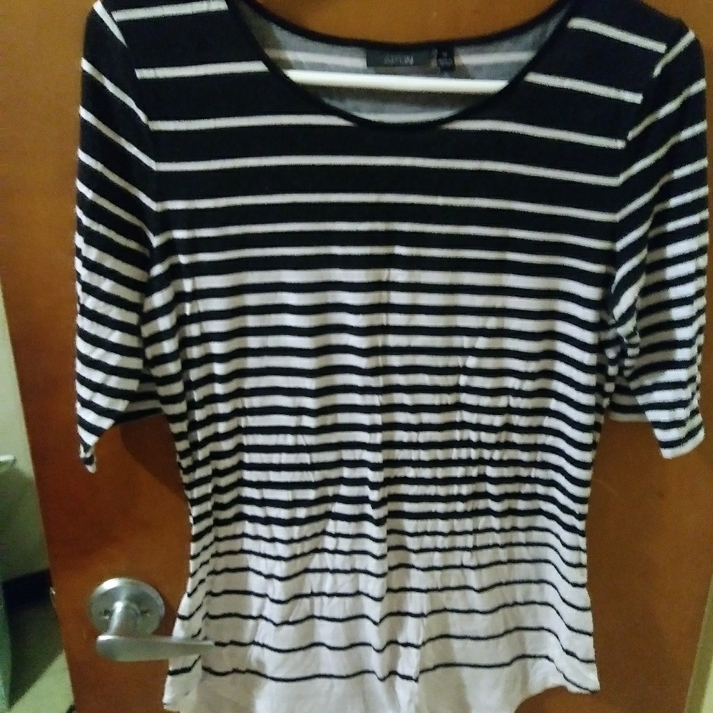 Woman blouse "apt 9"